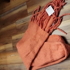 🆕 Lauren Conrad scarf